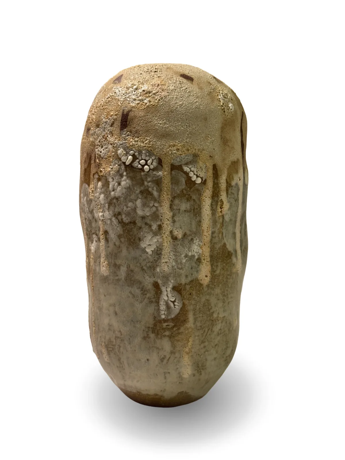 Rounded Volume #8, hand-built ceramic by Yael Aloni-Netzer