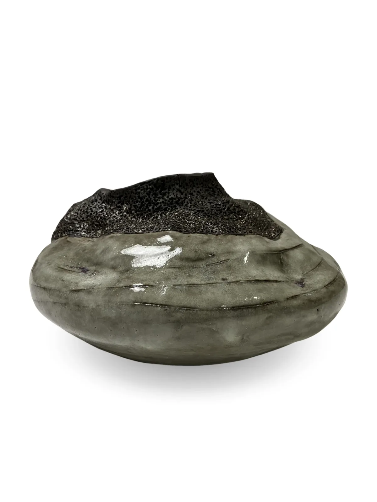 Low Vessel 02, view 3